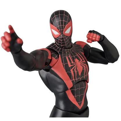 Marvel's Mafex 185 Classic Costume Figure